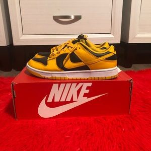 Nike Dunk Low Championship Goldenrod 2021